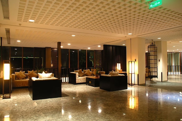 Imagen de los interiores del Hotel Baiyun Lakeside. Foto 16