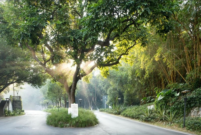 Imagen general del Hotel Baiyun Lakeside. Foto 2