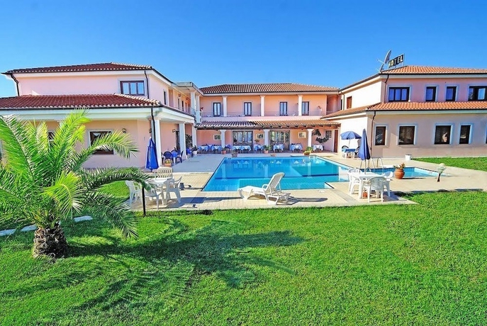 Imagen general del Hotel Baja Azzurra, Torre di Bari. Foto 1