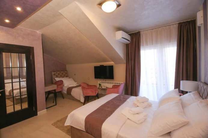 Imagen de la habitación del Hotel Bajadera Lux. Foto 7