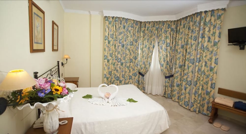 Imagen de la habitación del Hotel Bajamar. Foto 3