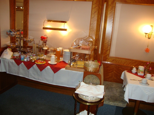 Imagen del bar/restaurante del Hotel Bajazzo. Foto 4