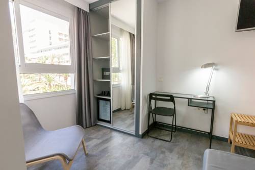 Imagen de la habitación del Hotel Bajondillo Beach Cozy Inns. Foto 5