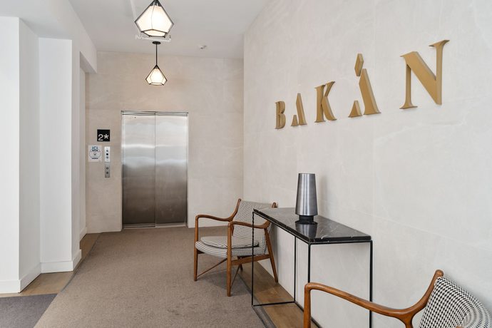 Imagen de los interiores del Hotel Bakan - Palais des Congres. Foto 18