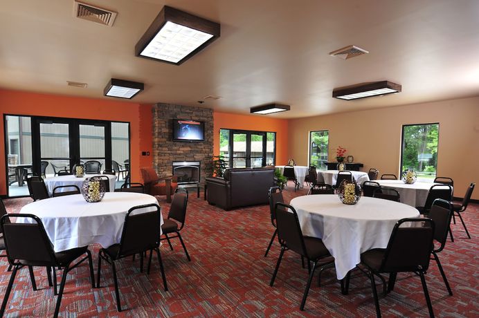 Imagen de los interiores del Hotel Baker's Sunset Bay Resort. Foto 14