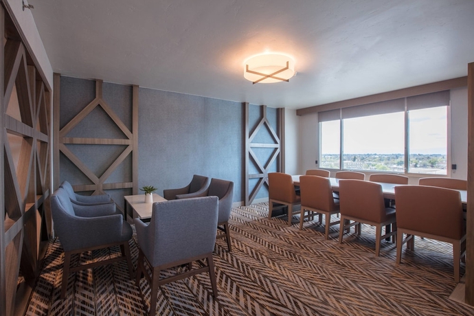 Imagen del bar/restaurante del Hotel Bakersfield Marriott At The Convention Center. Foto 4