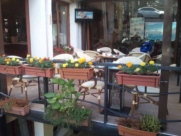 Imagen de los exteriores del Hotel Bakirkoy Tashan Business and Airport. Foto 12