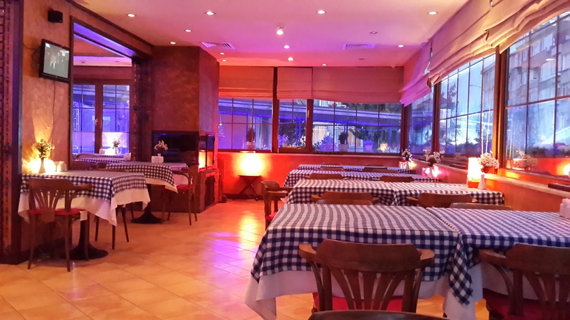 Imagen del bar/restaurante del Hotel Bakirkoy Tashan Business and Airport. Foto 3