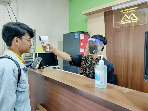 Imagen de los interiores del Hotel Bakom Inn Syariah. Foto 13