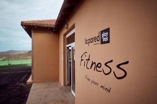 Imagen de los exteriores del Hotel Bakour Fuerteventura La Pared. Foto 6