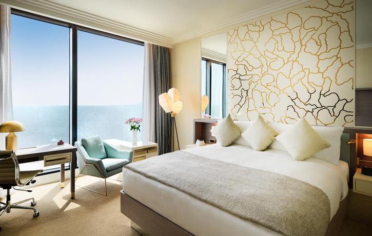 Imagen de la habitación del Hotel Baku Marriott Boulevard. Foto 6