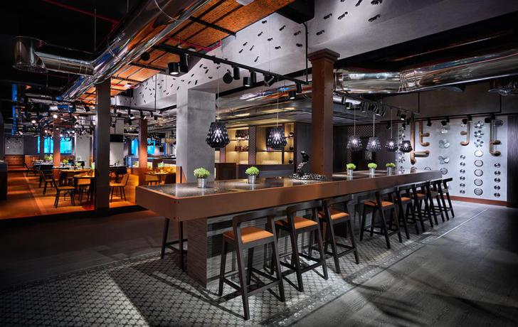 Imagen del bar/restaurante del Hotel Baku Marriott Boulevard. Foto 3