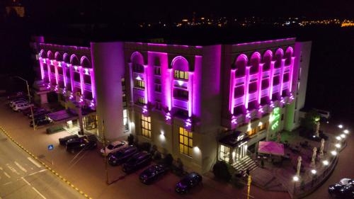 Imagen general del Hotel Balada, Suceava. Foto 1