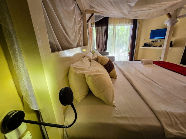 Imagen de la habitación del Hotel Balafon Beach Resort. Foto 13