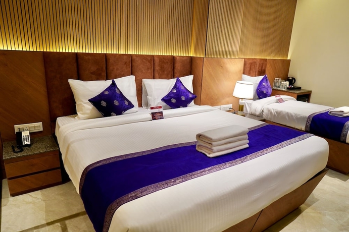 Imagen de la habitación del Hotel Balaji Palace Kashi. Foto 9