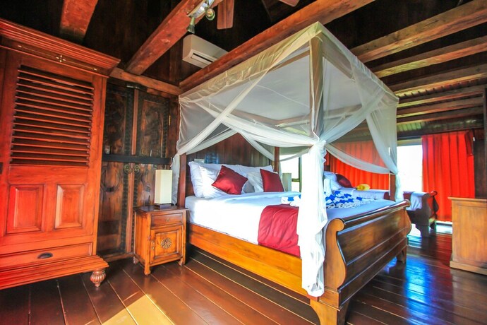 Imagen de la habitación del Hotel Balam Bali Villa. Foto 26
