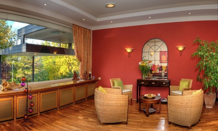 Imagen de los interiores del Hotel Balance-hotel Am Blauenwald. Foto 16