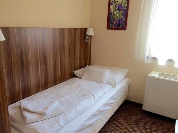 Imagen de la habitación del Hotel Balaton Colors Beach. Foto 8