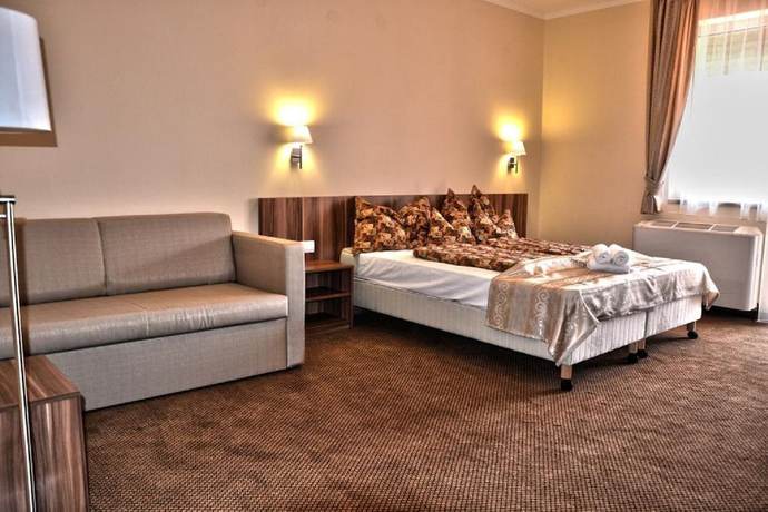 Imagen de la habitación del Hotel Balaton Colors Beach. Foto 9