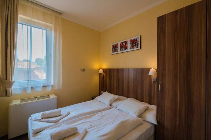 Imagen de la habitación del Hotel Balaton Colors Beach. Foto 10