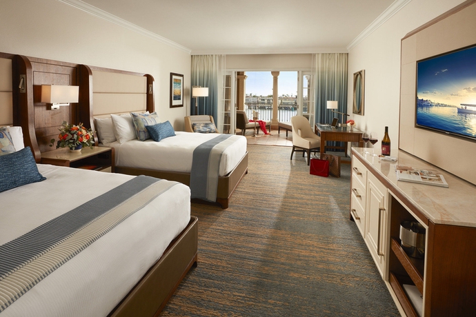 Imagen de la habitación del Hotel Balboa Bay Resort. Foto 7