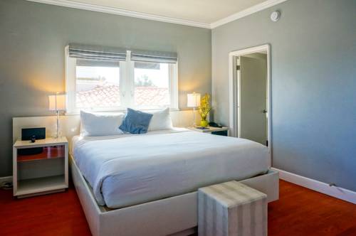 Imagen de la habitación del Hotel Balboa Inn. Foto 13