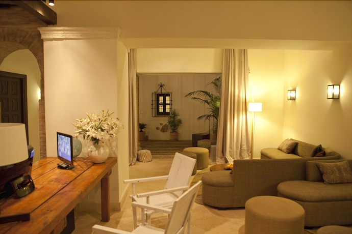 Imagen de los interiores del Hotel Balcón De Córdoba. Foto 18