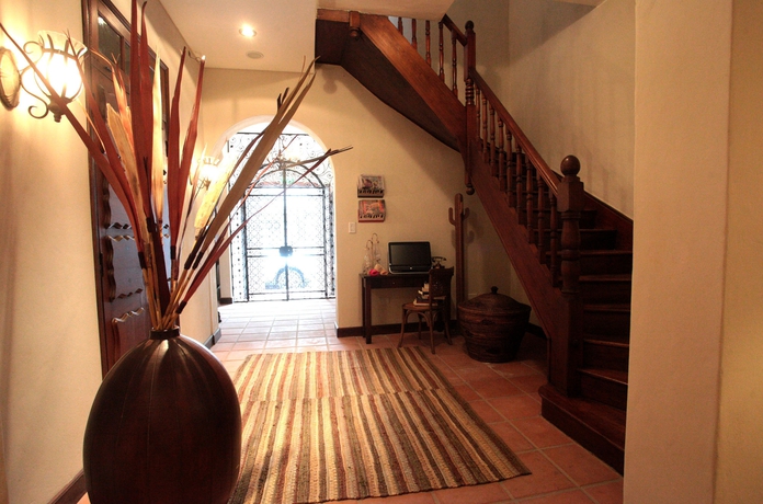 Imagen de los interiores del Hotel Balcón De La Plaza. Foto 16