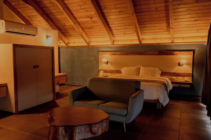 Imagen de la habitación del Hotel Balc&oacute;n del Parque. Foto 17