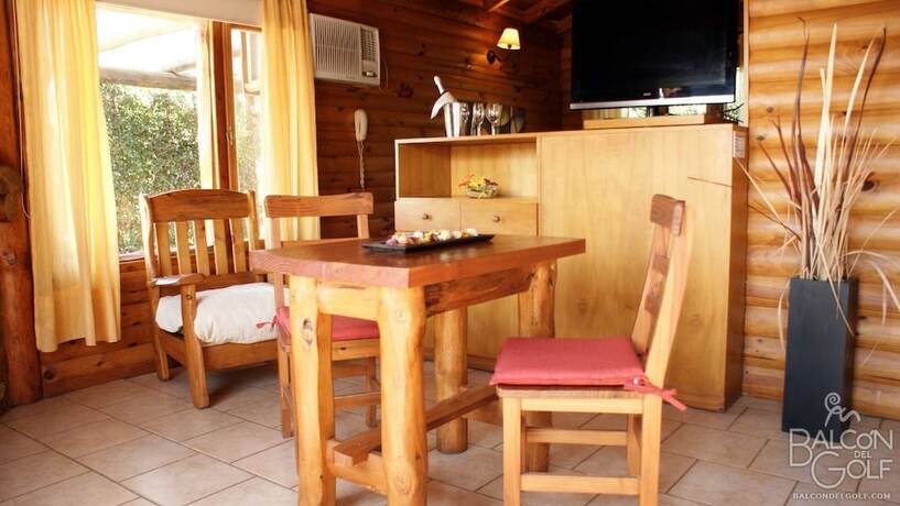 Imagen general del Hotel Balcon Del Golf. Foto 7