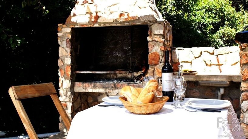 Imagen general del Hotel Balcon Del Golf. Foto 8