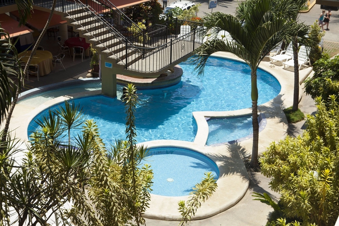 Imagen de los exteriores del Hotel Balcon Del Mar Beach Front. Foto 9