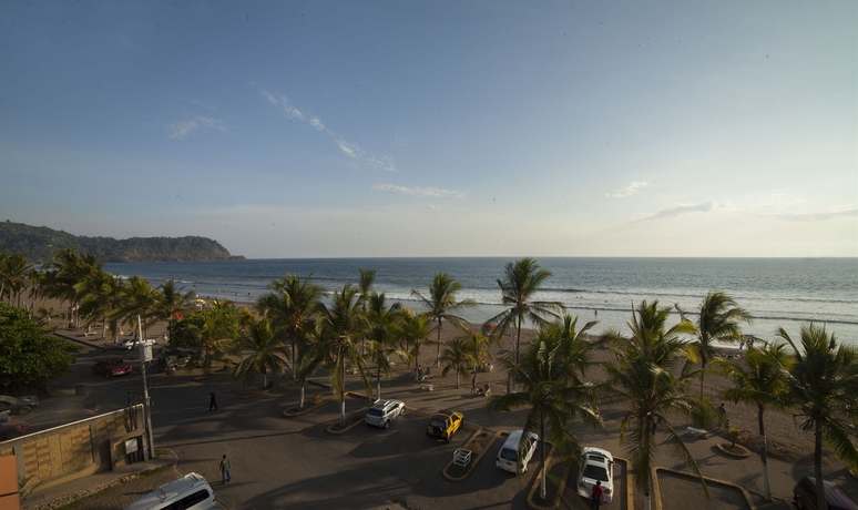 Imagen de la habitación del Hotel Balcon Del Mar Beach Front. Foto 8