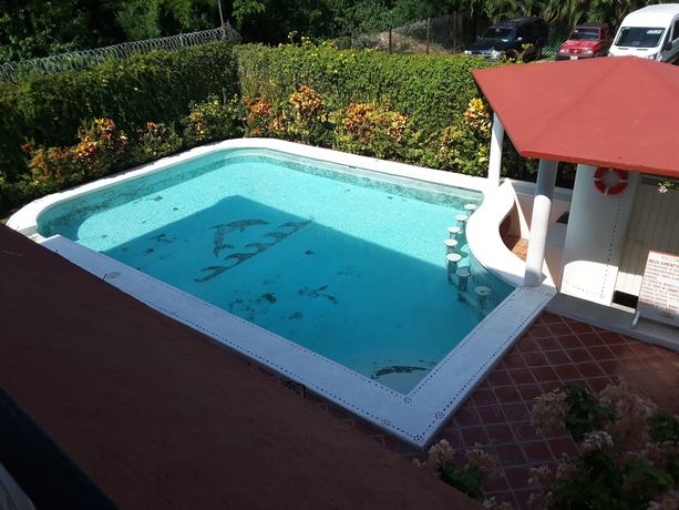 Imagen de la piscina del Hotel Balcon Gueela. Foto 19