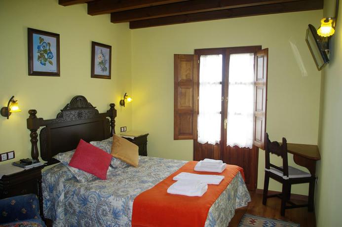 Imagen de la habitación del Hotel Balcon Picos De Europa. Foto 7