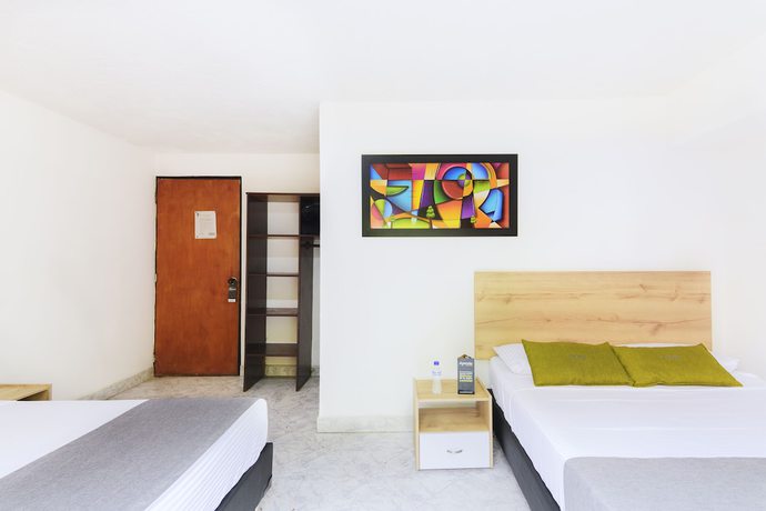 Imagen de la habitación del Hotel Balcones del Estadio. Foto 8