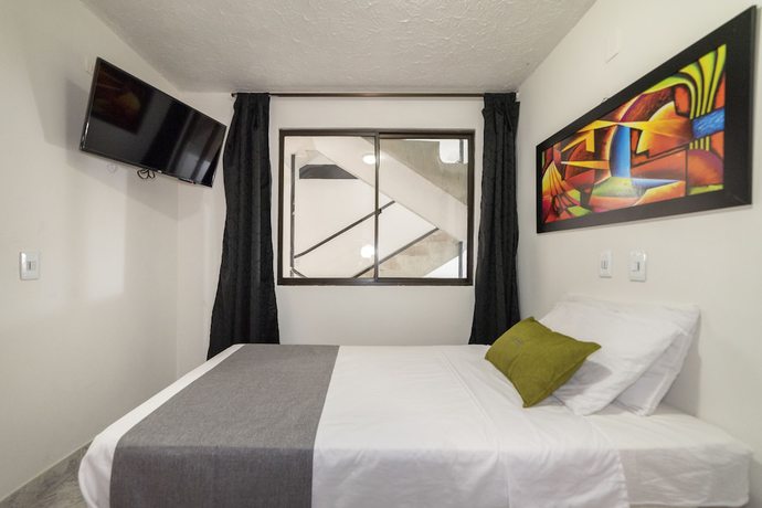 Imagen de la habitación del Hotel Balcones del Estadio. Foto 12