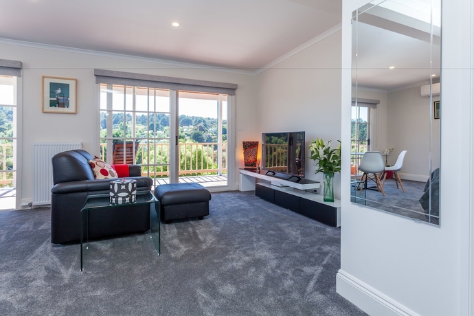 Imagen de la habitación del Hotel Balconies Lakeside. Foto 4