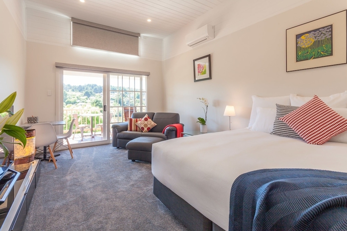 Imagen de la habitación del Hotel Balconies Lakeside. Foto 9