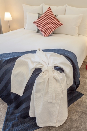 Imagen de la habitación del Hotel Balconies Lakeside. Foto 17