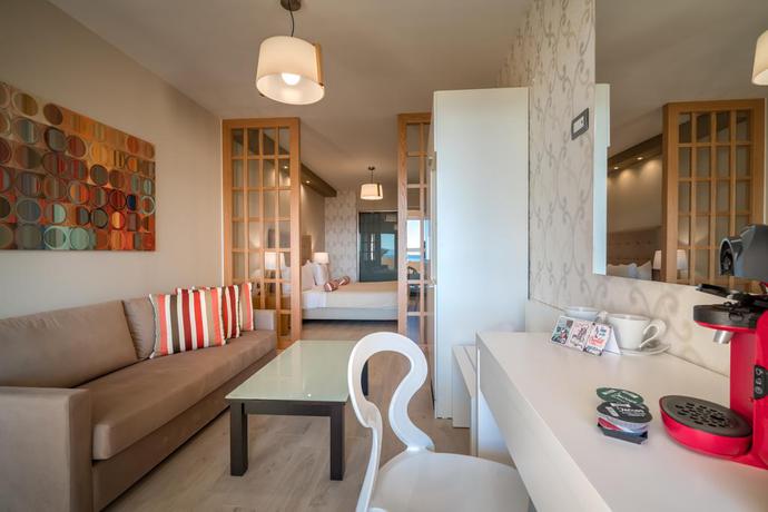 Imagen general del Hotel Balcony - Adults Only. Foto 20