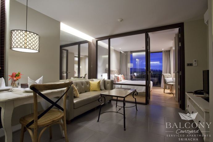 Imagen de la habitación del Hotel Balcony Courtyard Sriracha Hotel & Serviced Apartments. Foto 4
