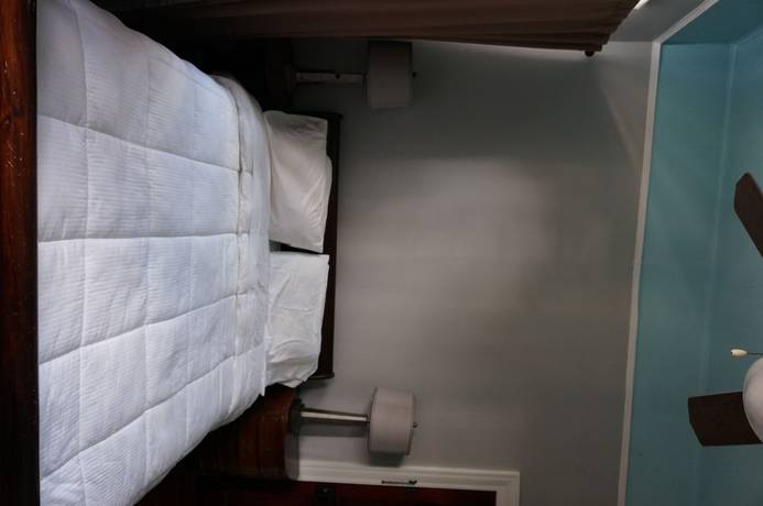 Imagen de la habitación del Hotel Balcony Guest House. Foto 15