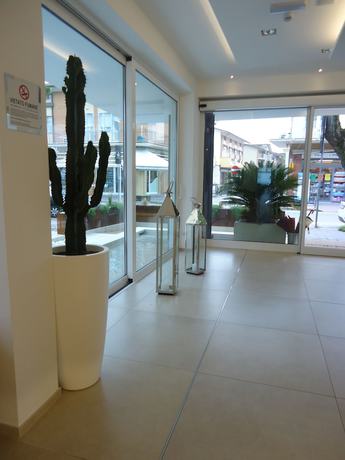 Imagen de los interiores del Hotel Baldinini. Foto 15