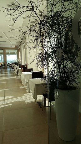 Imagen del bar/restaurante del Hotel Baldinini. Foto 3