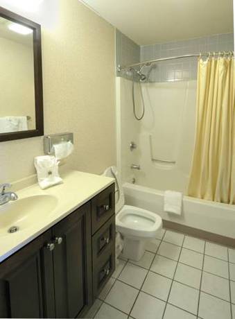 Imagen de la habitación del Hotel Baldwin Inn and Suites, SureStay Collection by Best Western. Foto 4