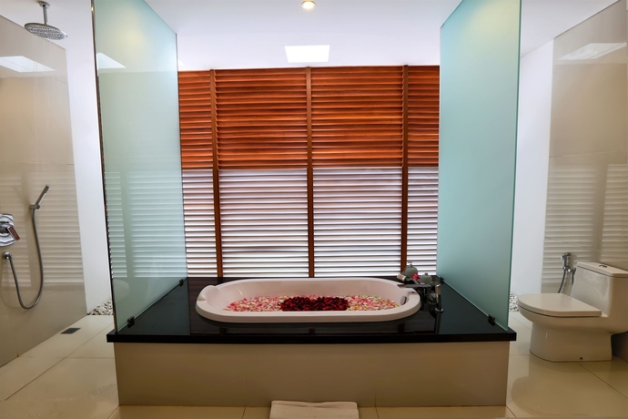 Imagen de la habitación del Hotel Bale Gede Villas. Foto 10