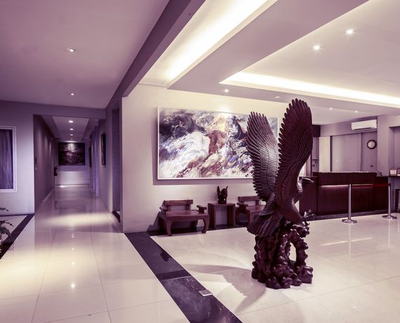 Imagen de los interiores del Hotel Bale Ocasa. Foto 15