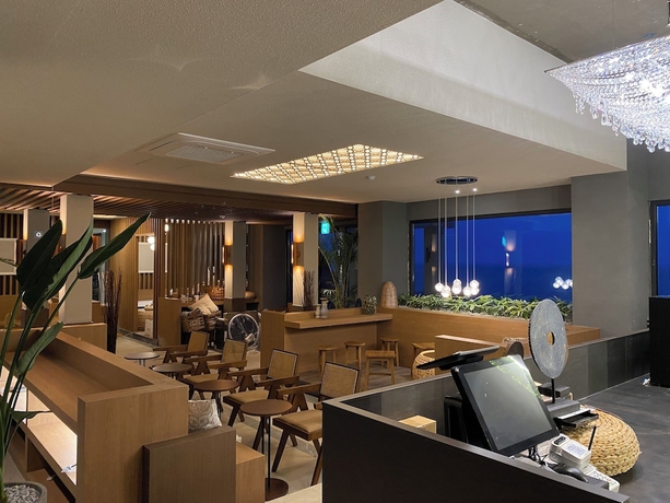 Imagen de los interiores del Hotel Bale Resort. Foto 9