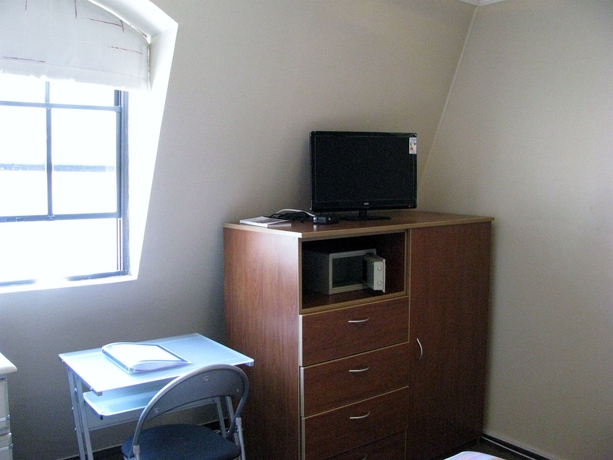 Imagen de la habitación del Hotel Baleares. Foto 8